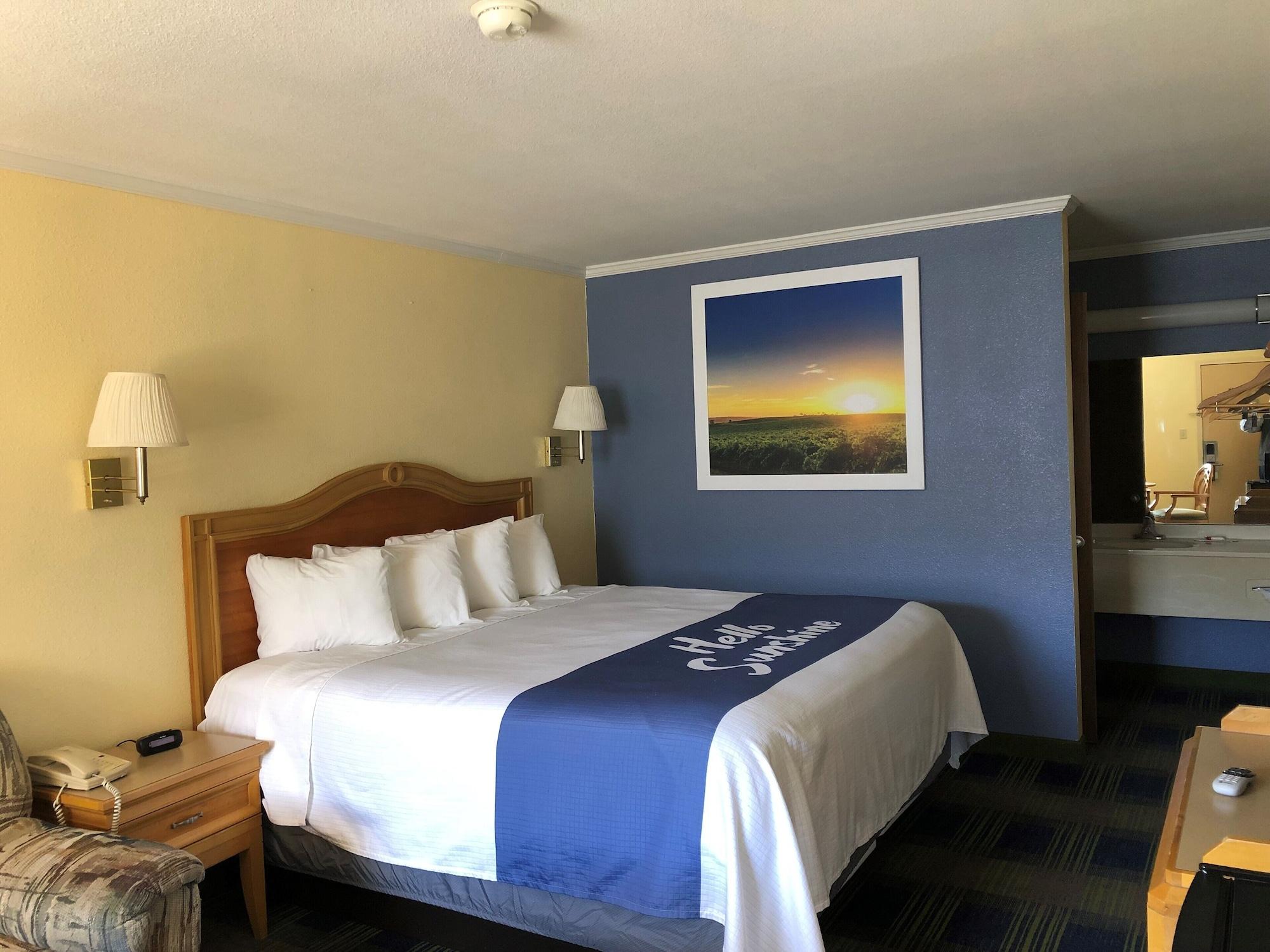 Days Inn By Wyndham Alamogordo White Sands Extérieur photo