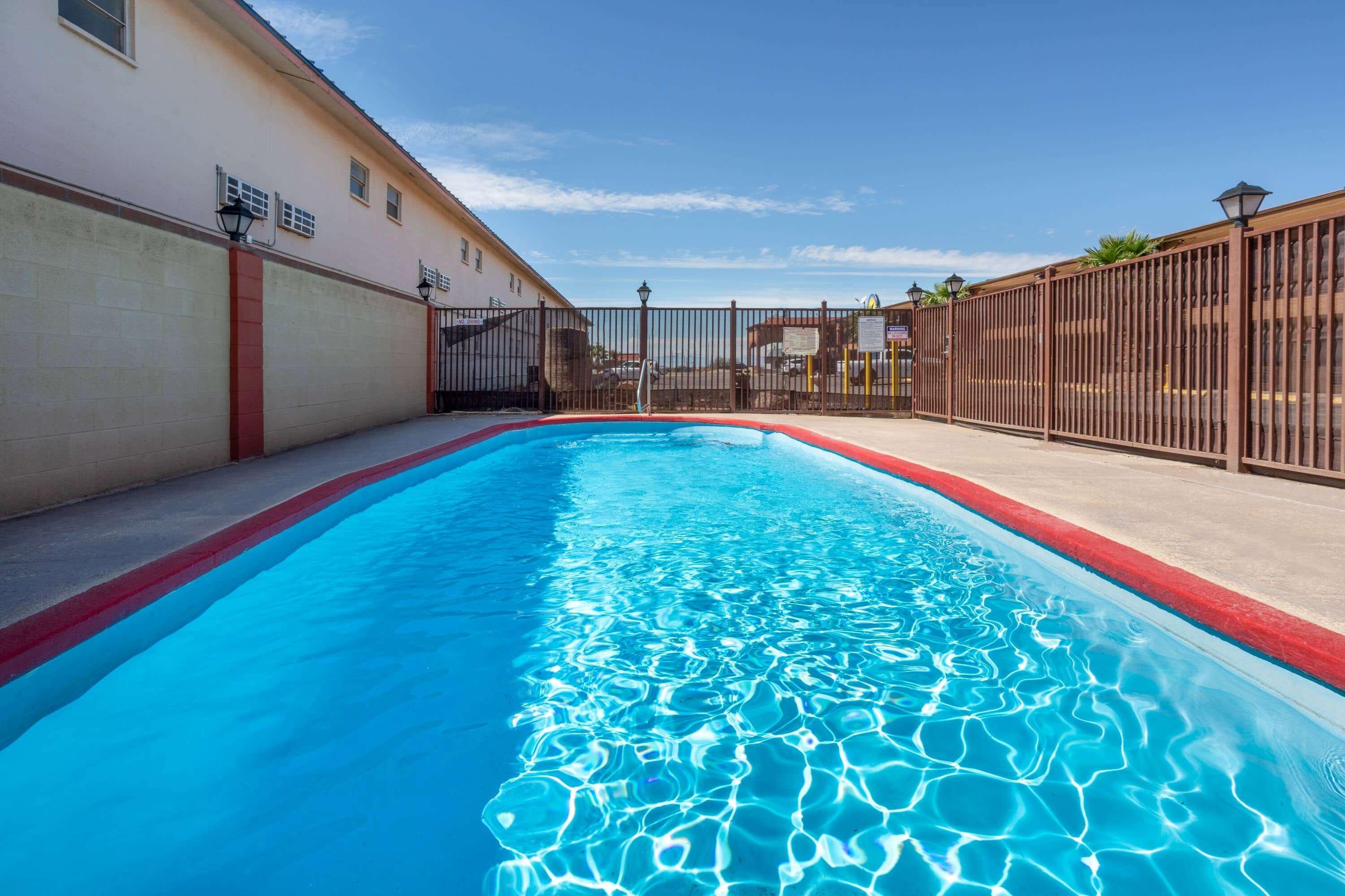 Days Inn By Wyndham Alamogordo White Sands Extérieur photo
