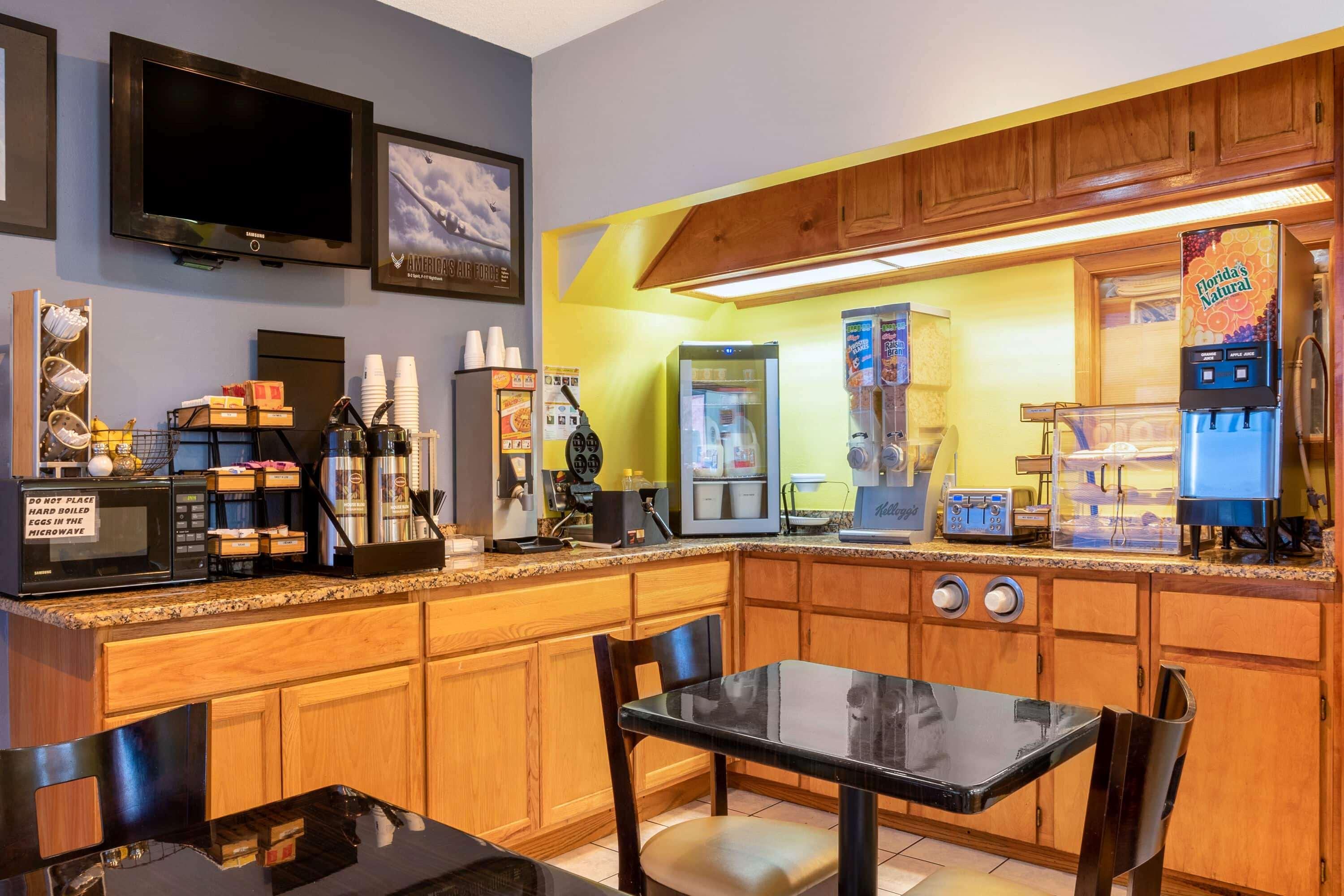 Days Inn By Wyndham Alamogordo White Sands Extérieur photo