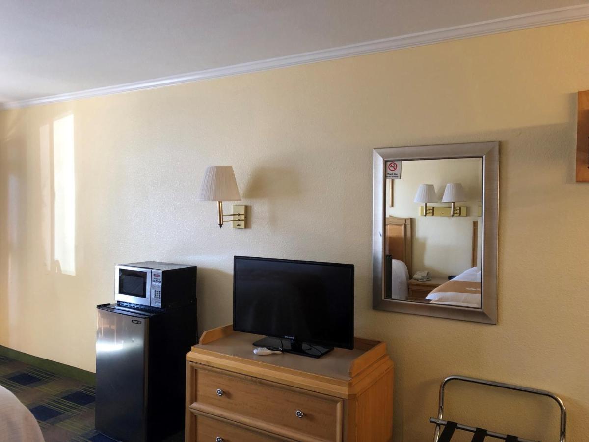 Days Inn By Wyndham Alamogordo White Sands Extérieur photo